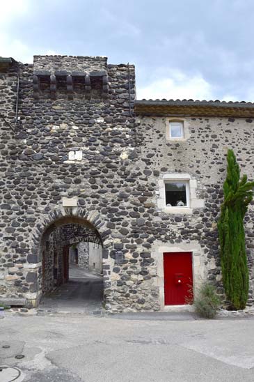 Porte de Bressac
