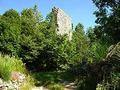 Montpezat - Vestiges du château des Montlaur