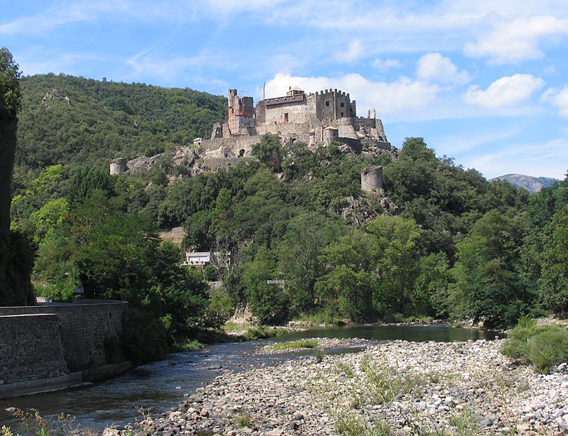 Le site du château de Ventadour