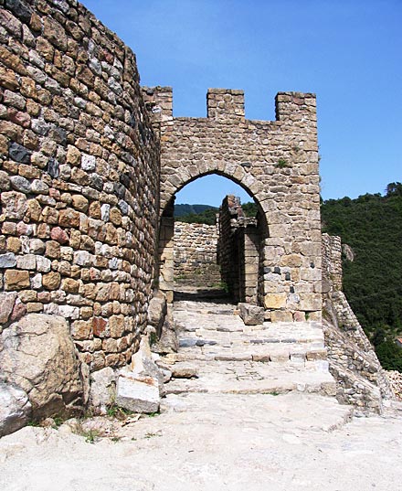 château de Ventadour : Porte à assomoir